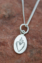 Load image into Gallery viewer, Sacred Heart Engraved Pendant