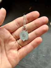 Load image into Gallery viewer, Zorya Talisman | Labradorite Necklace
