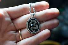 Load image into Gallery viewer, Labradorite Serpent Necklace | .925 silver |
