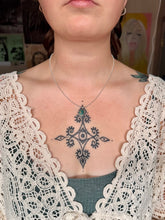 Load image into Gallery viewer, Turquoise Necklace
